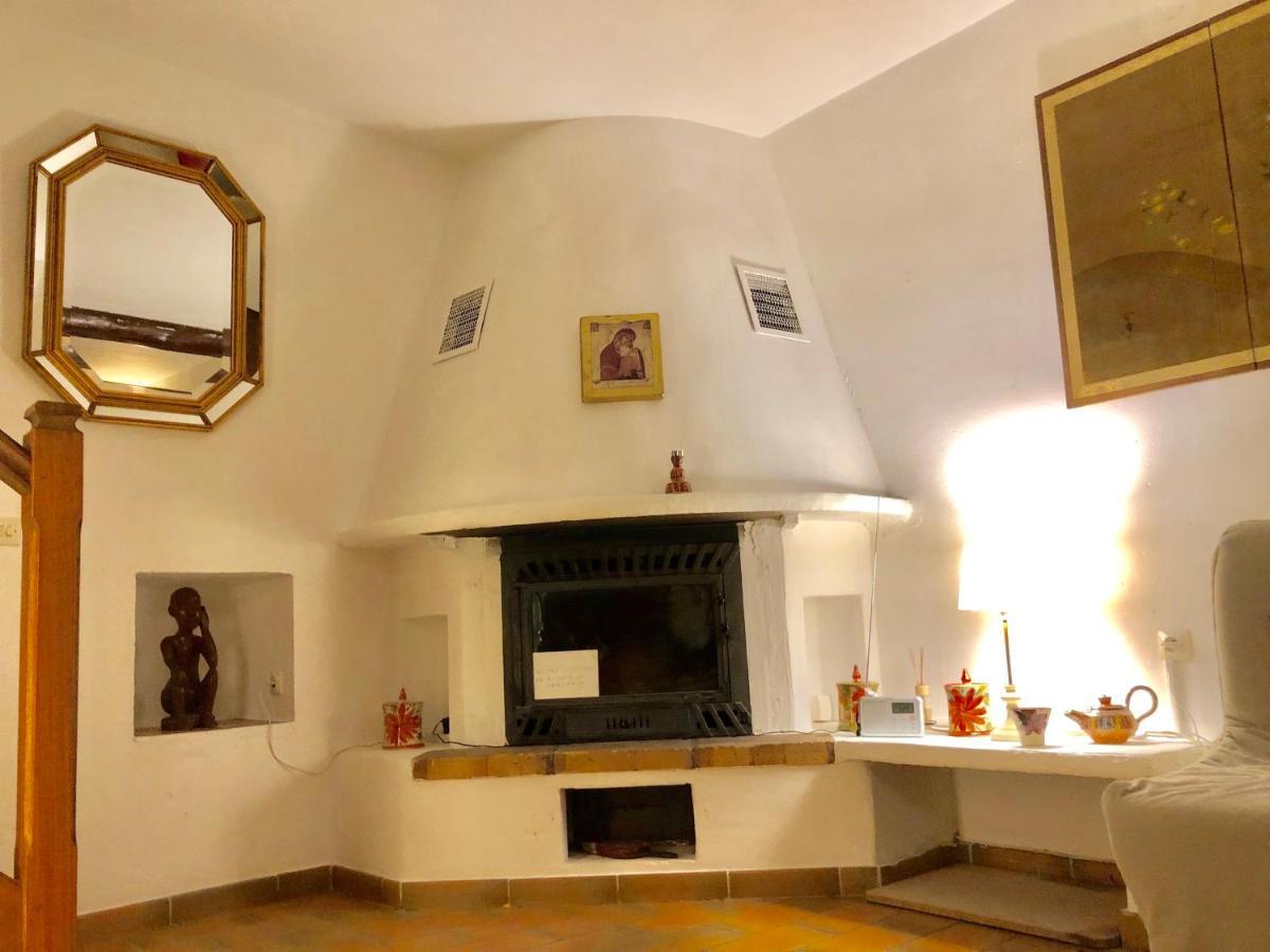 Charmante Maison A Saint Guilhem Le Desert מראה חיצוני תמונה